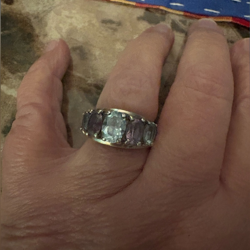 GUC stamped .925 sterling silver blue topaz and amethyst ring size 7